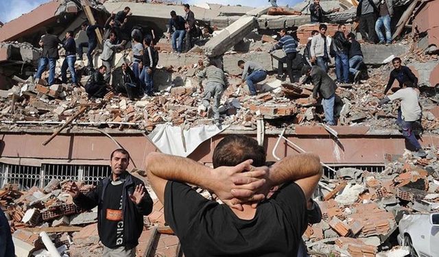 Van Depremi ne zaman kaç şiddetinde oldu? Van Depreminde kaç kişi vefat etti?