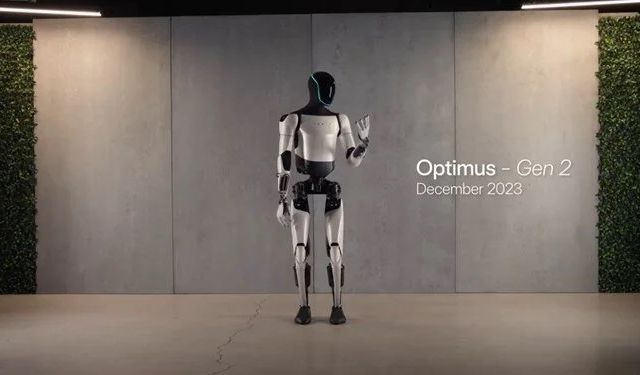 Tesla'nın robotu Optimus'un gelişim süreci