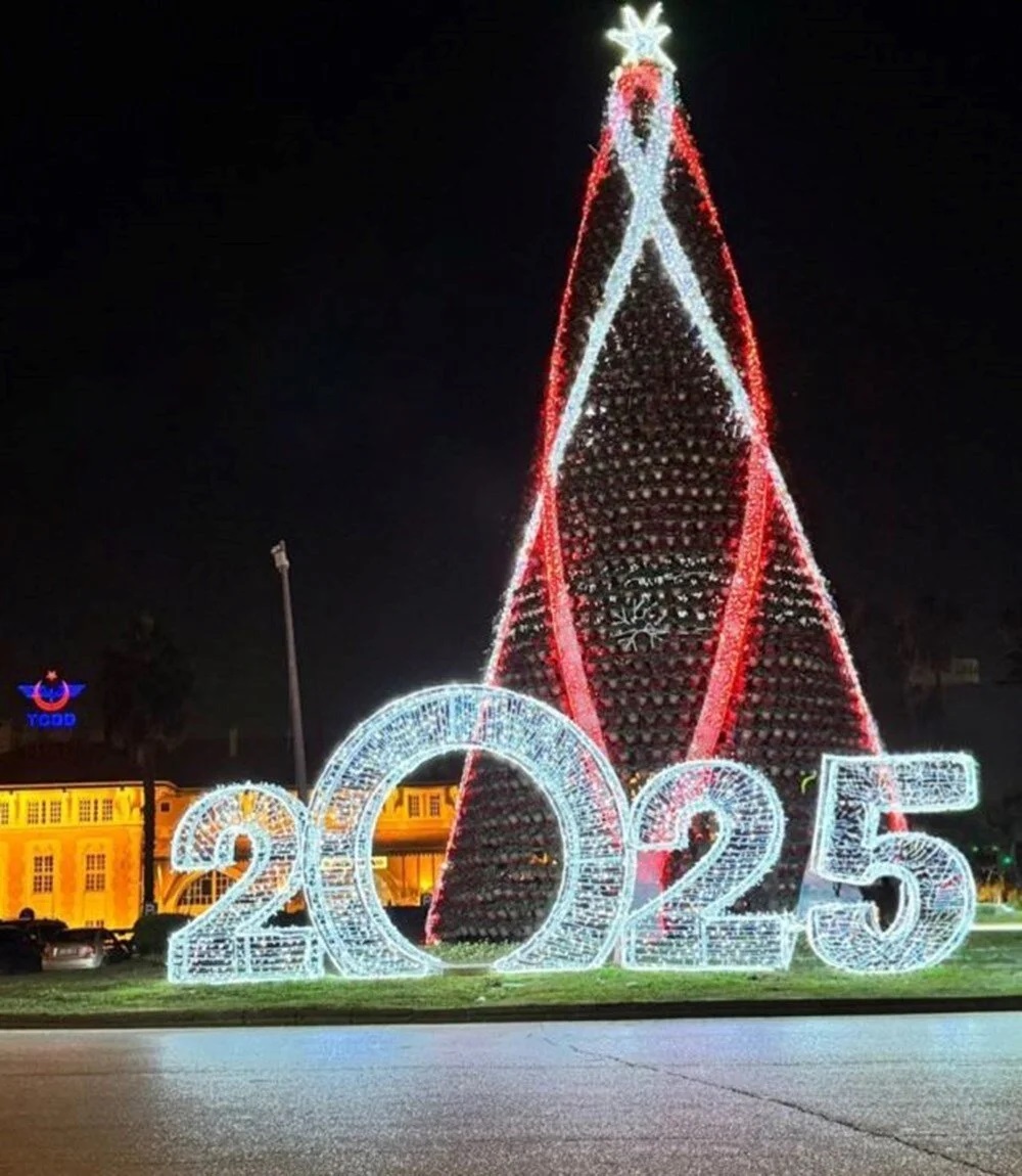 Adana yeni yılda 2025'e giriyor2