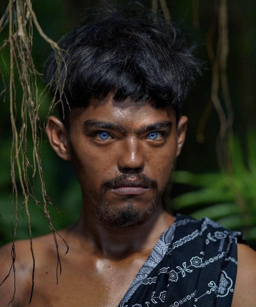 İnsanların tamamı mavi gözlü! Yer Endonezya’nın Buton kabilesi…