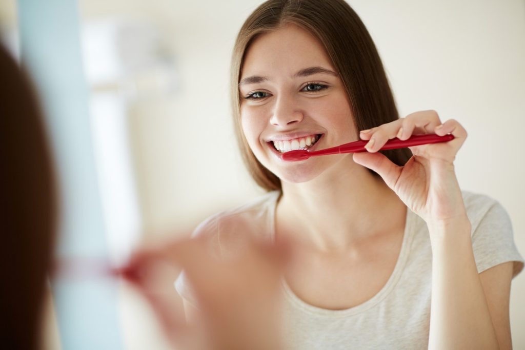 Dişleri fırçalamak orucu bozar mı?
